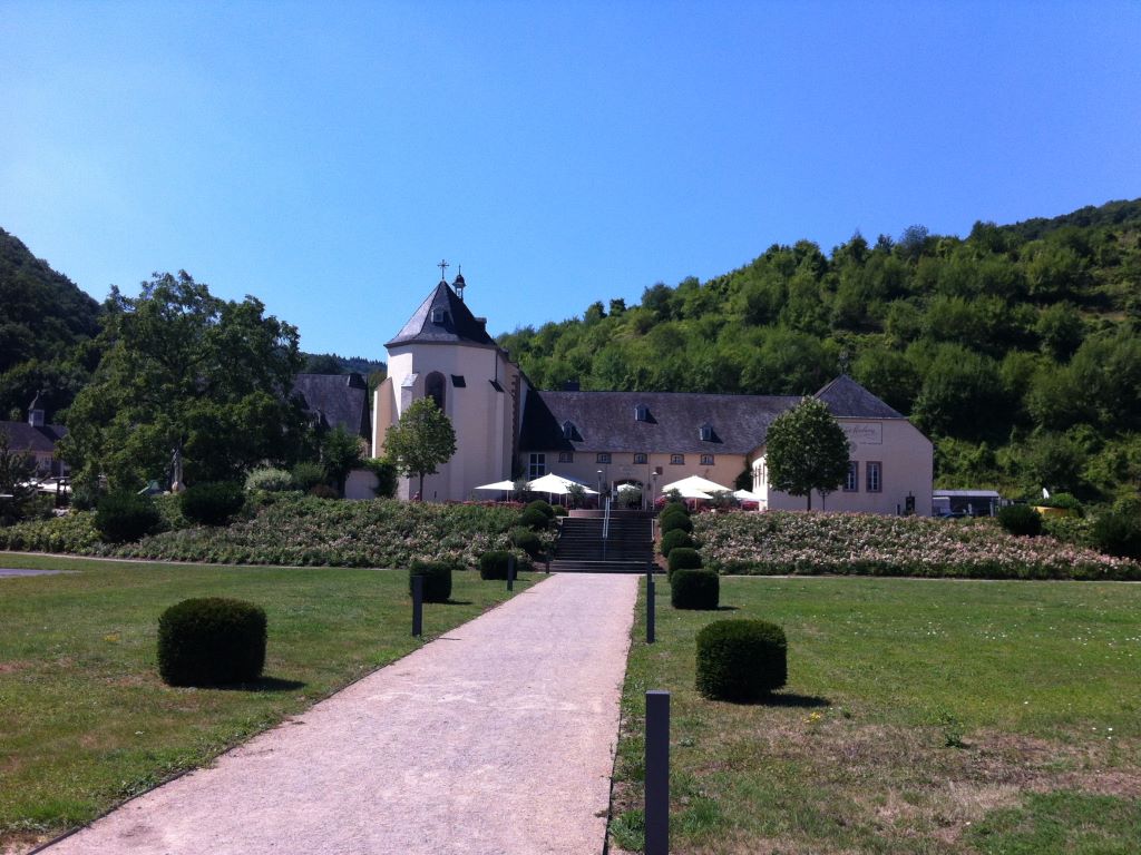 Kloster Machern im Urlaub an der Mosel in Ferienhaus Alte Mühle Zell